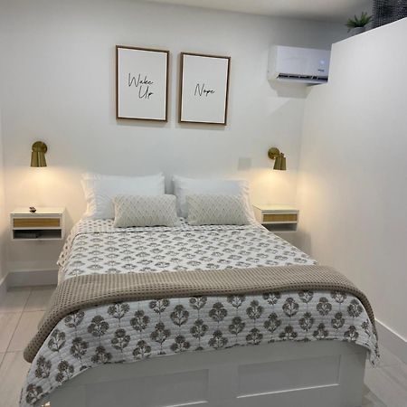 Cozy Tiny Home Κέιπ Κόραλ Εξωτερικό φωτογραφία
