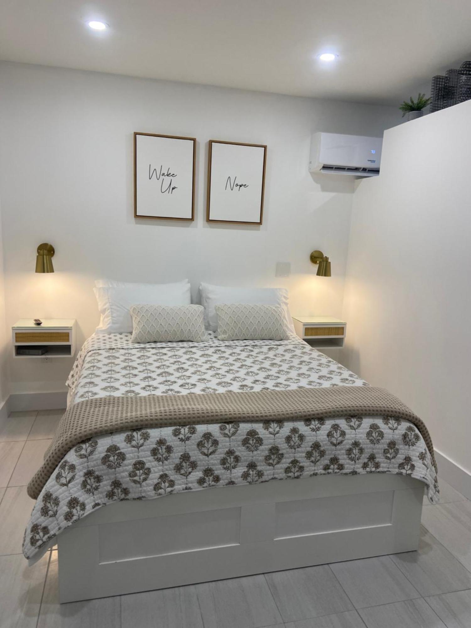 Cozy Tiny Home Κέιπ Κόραλ Εξωτερικό φωτογραφία